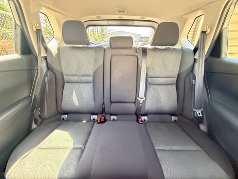 Used 2025 Nissan Rogue SV AWD/4WD image 39