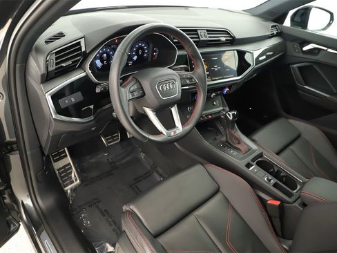 Certified 2025 Audi Q3 2.0T Premium Plus w/ Premium Plus Package image 15