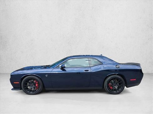 Used 2015 Dodge Challenger SRT Hellcat image 9
