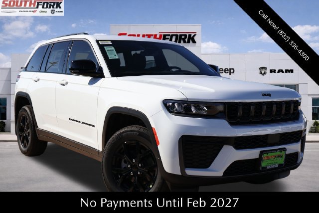 New 2026 Jeep Grand Cherokee Altitude RWD image 1