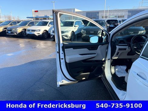 Certified 2025 Honda Odyssey EX-L image 28