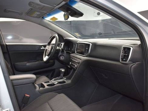 Certified 2020 Kia Sportage LX FWD image 12
