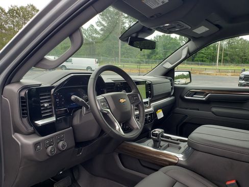 New 2026 Chevrolet Silverado 1500 LT AWD/4WD image 28