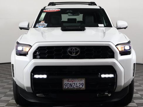 Used 2025 Toyota 4Runner TRD Sport Premium AWD/4WD image 2