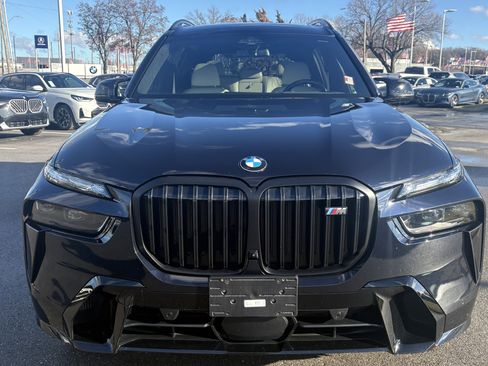 Used 2024 BMW X7 M60i w/ Executive Package image 3