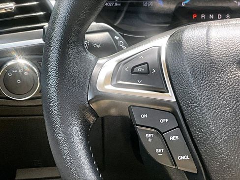 Used 2022 Ford Edge SEL w/ Convenience Package AWD/4WD image 20