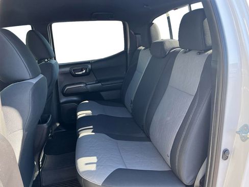 Used 2021 Toyota Tacoma TRD Sport w/ Blackout Package (TMS) AWD/4WD image 21