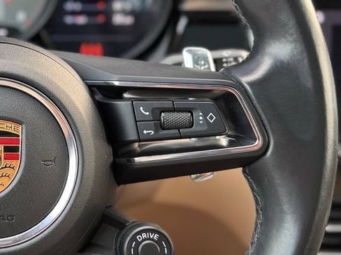 Certified 2022 Porsche Macan S AWD/4WD image 25