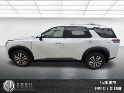 New 2025 Nissan Pathfinder SL