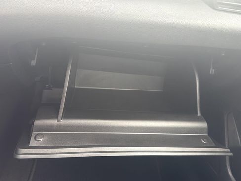 Used 2024 Nissan Altima 2.5 SV image 25