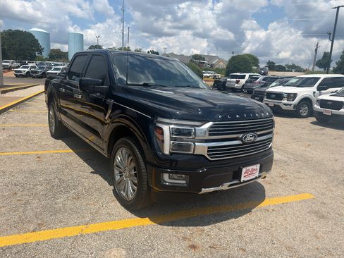Used 2024 Ford F150 Platinum w/ Equipment Group 703A Plus AWD/4WD image 3