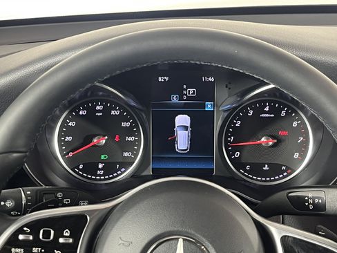 Used 2022 Mercedes-Benz GLC 300 4MATIC image 13