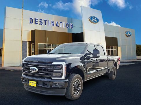 Used 2025 Ford F350 Platinum AWD/4WD image 1