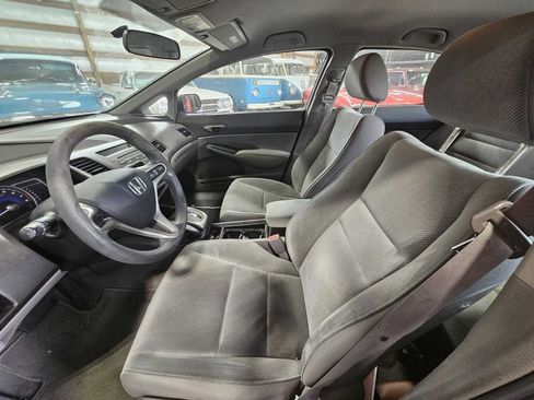 Used 2010 Honda Civic LX image 13