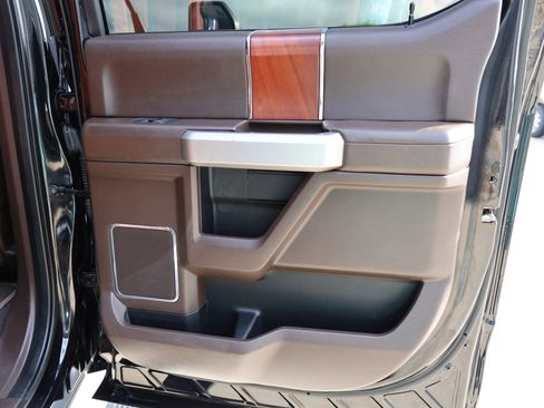 Used 2020 Ford F250 King Ranch w/ King Ranch Ultimate Package image 46