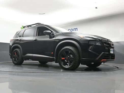 Used 2025 Nissan Rogue SV w/ Rock Creek Premium Package AWD/4WD image 25