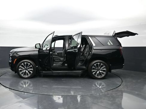 Used 2025 Chevrolet Tahoe High Country w/ Sun And Tow Package AWD/4WD image 49