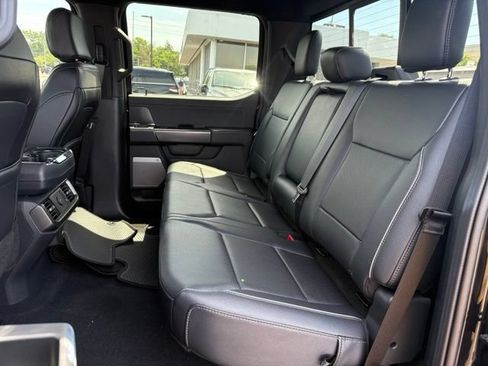 Used 2025 Ford F150 Lariat AWD/4WD image 15