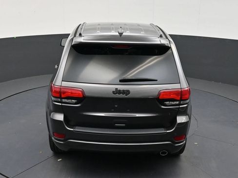 Used 2019 Jeep Grand Cherokee Altitude RWD image 15