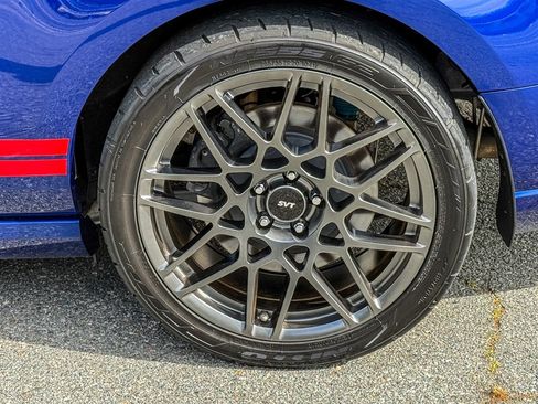 Used 2014 Ford Mustang Shelby GT500 w/ Equipment Group 821A image 19