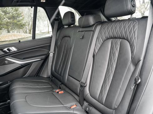 Used 2023 BMW X5 M50i w/ Executive Package image 18