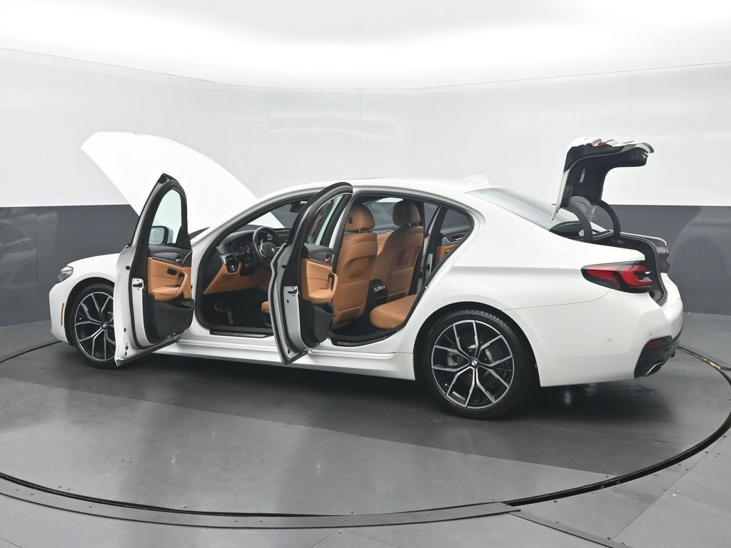Used 2023 BMW 530i xDrive w/ M Sport Package AWD/4WD image 41