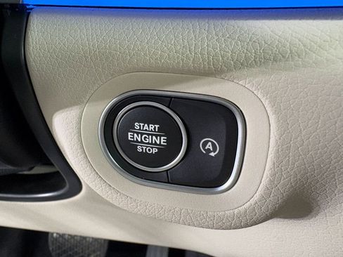 Used 2025 Mercedes-Benz GLS 450 GLS 450 image 16