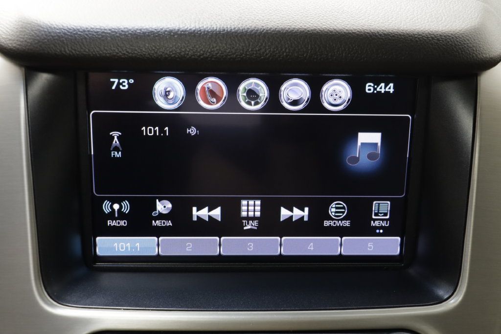 Used 2017 GMC Yukon Denali w/ Open Road Package AWD/4WD image 9