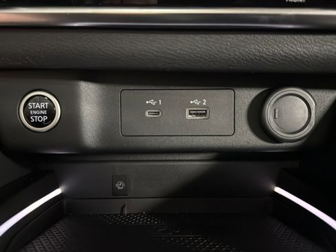 Used 2022 Nissan Rogue Platinum w/ Head-Up Display Package AWD/4WD image 30