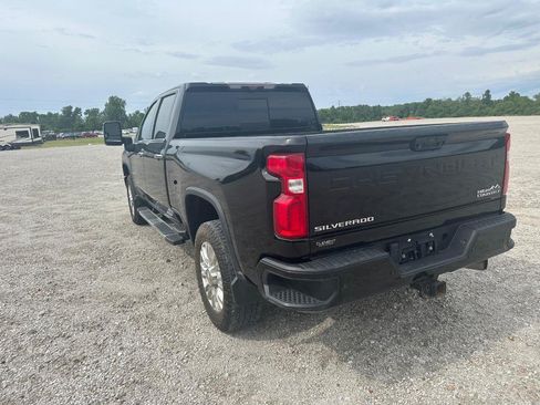 Used 2021 Chevrolet Silverado 2500 High Country w/ Z71 Off-Road Package AWD/4WD image 9