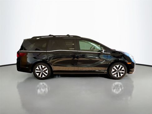 New 2026 Honda Odyssey EX-L image 39