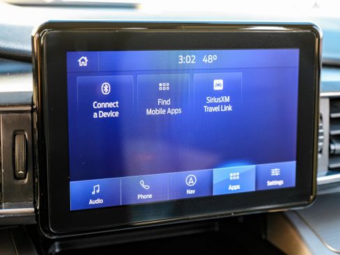 Used 2021 Ford Explorer XLT w/ Equipment Group 202A image 27