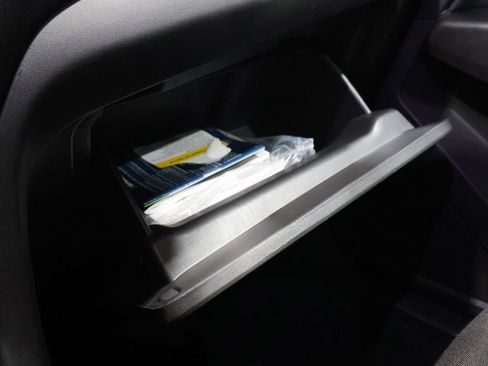 Used 2020 Chevrolet Equinox LT image 30