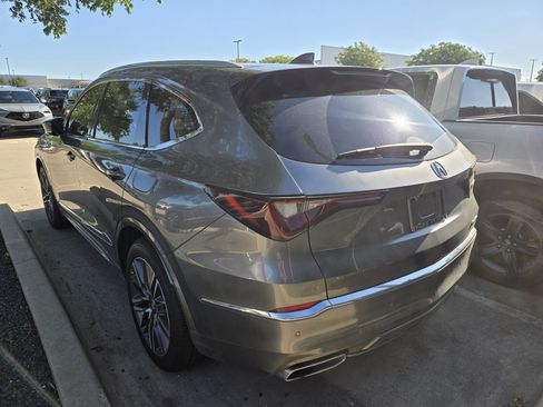 Certified 2025 Acura MDX SH-AWD w/ Advance Package image 11