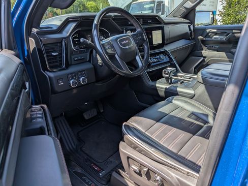 Used 2024 GMC Sierra 1500 AT4X AWD/4WD image 11
