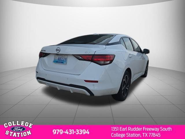 Used 2024 Nissan Sentra SV FWD image 4