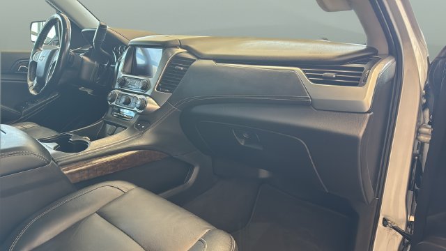 Used 2019 Chevrolet Suburban LT AWD/4WD image 20