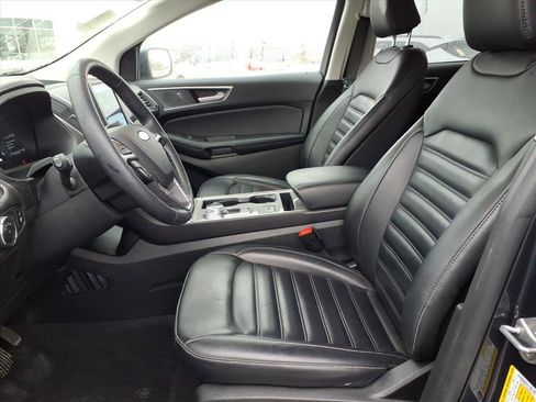 Used 2024 Ford Edge SEL w/ Convenience Package image 13