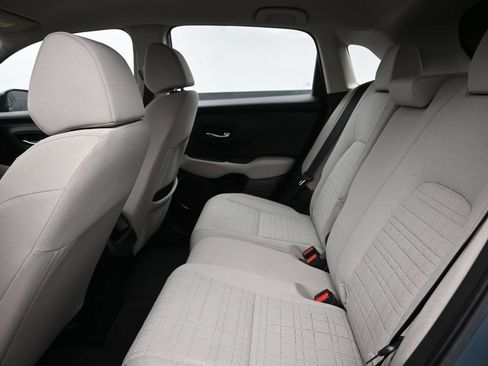 Used 2024 Honda HR-V LX image 12