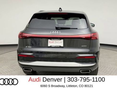 Used 2025 Audi Q5 Premium w/ Convenience Package AWD/4WD image 3