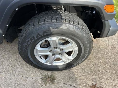 Used 2022 Jeep Wrangler Sport S image 24