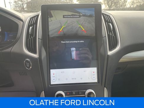 Used 2023 Ford Edge SEL w/ Convenience Package image 16