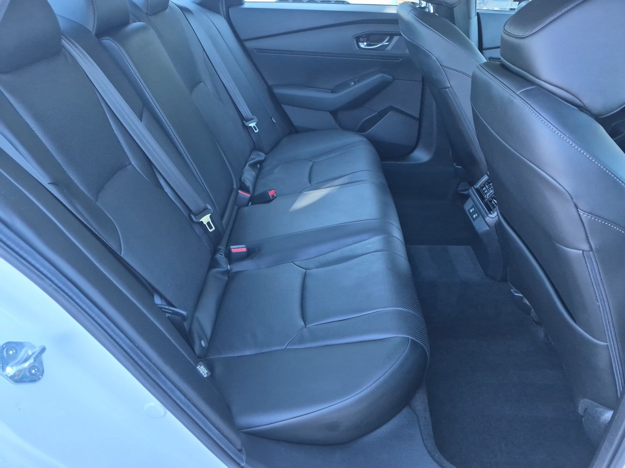 Used 2025 Honda Accord Sport image 29