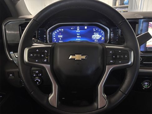 Used 2022 Chevrolet Silverado 1500 LT image 20