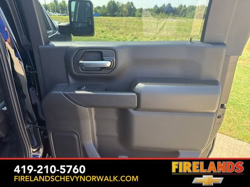 New 2025 Chevrolet Silverado 2500 Custom w/ Custom Value Package image 37