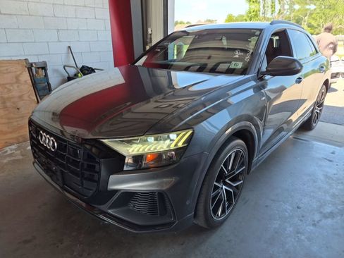 Used 2019 Audi Q8 Prestige w/ Adaptive Chassis Package AWD/4WD image 2