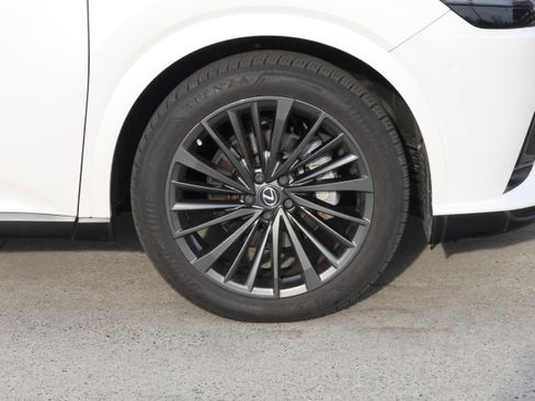 Certified 2024 Lexus RX 350 Premium w/ Accessory Package (Z1) image 11