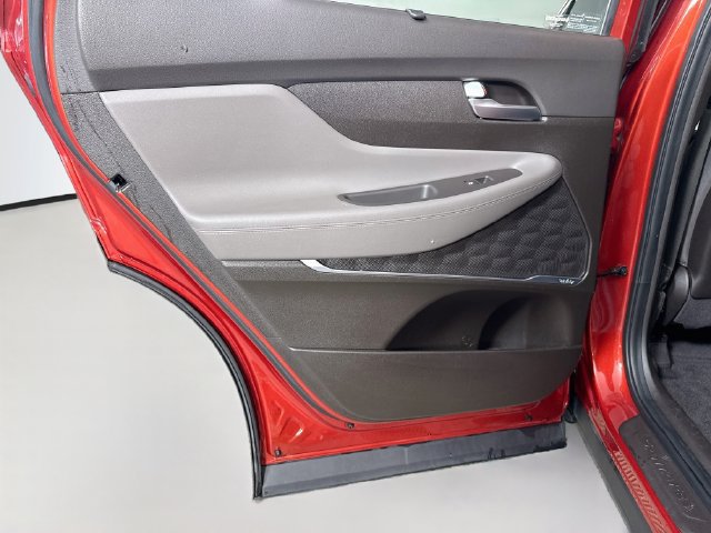 Used 2019 Hyundai Santa Fe SEL FWD image 25