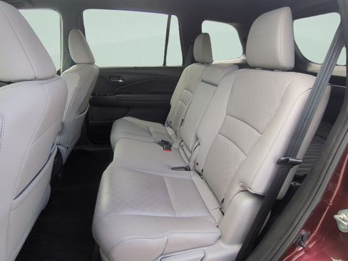 Used 2019 Honda Passport Elite image 11