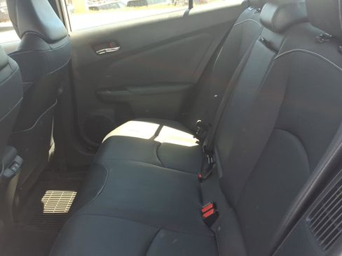 Used 2021 Toyota Prius Prime XLE FWD image 8